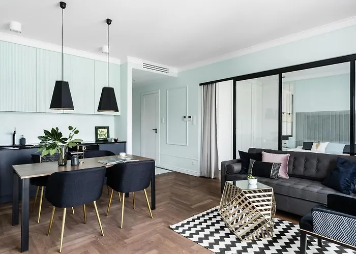 Montevideo Centrum 10 By Grand Sopot